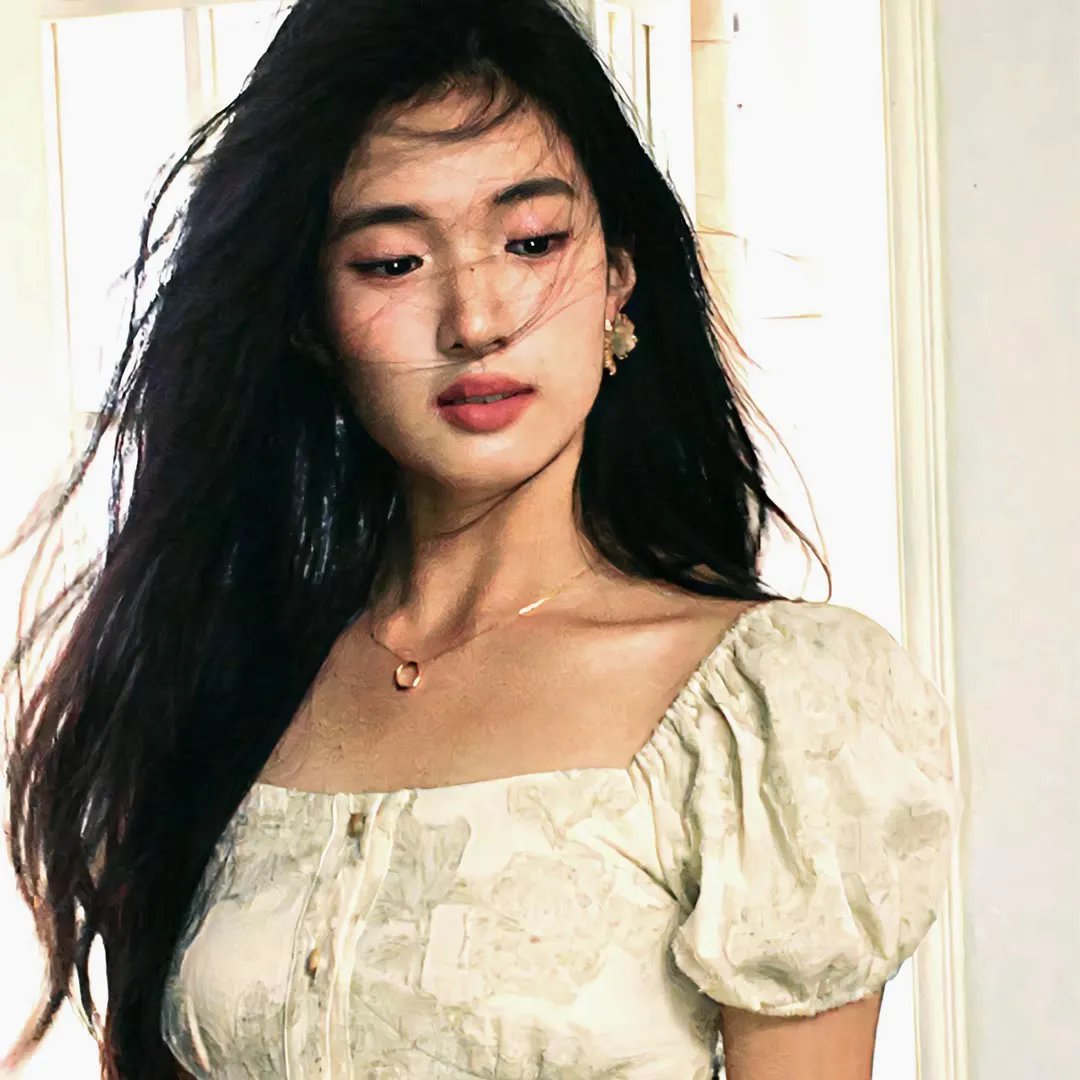 美国佬与他的后宫